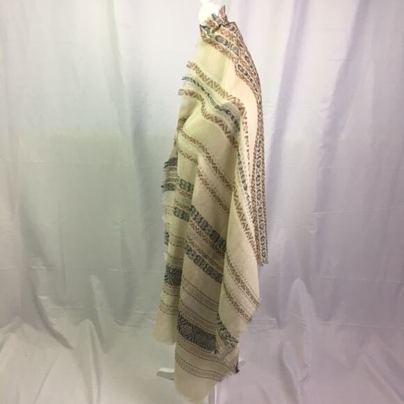 Stripe pattern Scarf Cream Black Tan with Fringe - Picture 10 of 12